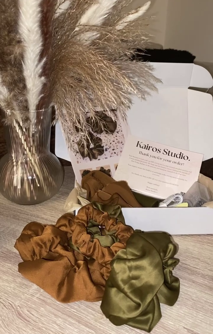 Hair Scrunchie DIY Sewing Kit